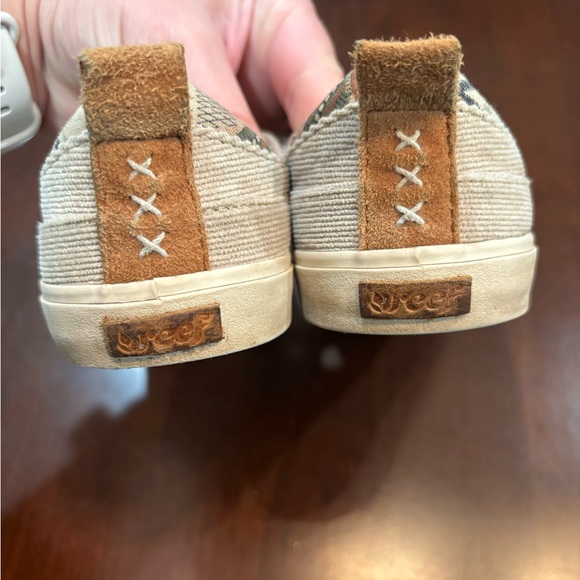Reef corduroy Walled Low Shoes‎ Women’s 6.5 - Picture 4 of 6